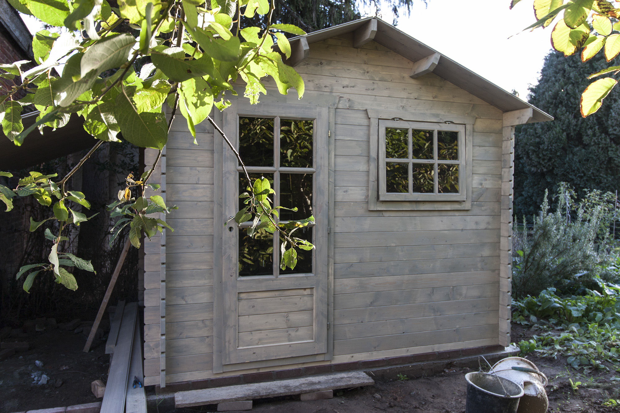 Garden shed